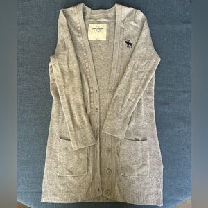 Abercrombie & Fitch Light Gray Knit Cardigan Sweater